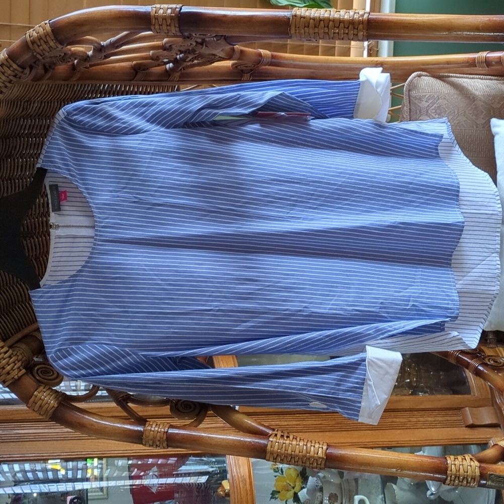 NWT Vince Camuto Cadet Blue White Stripe Long Sleeve Tunic Top Size Small